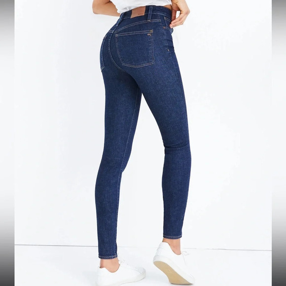 Madewell NWT Petite Curvy High-Rise Skinny Jeans in Lucille Wash - Size 37P - Picture 1 of 10